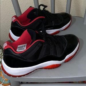 Jordan 11s bred low tops